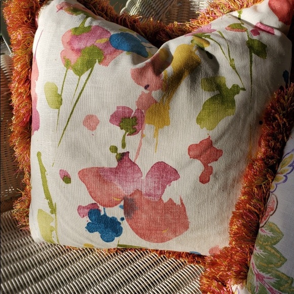 Custom feather filled pillows! - Picture 4 of 4